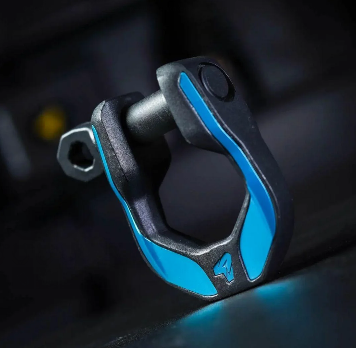 Шакл для буксировки Arcane Warrior DOMINATOR Lord's Buckle, голубой