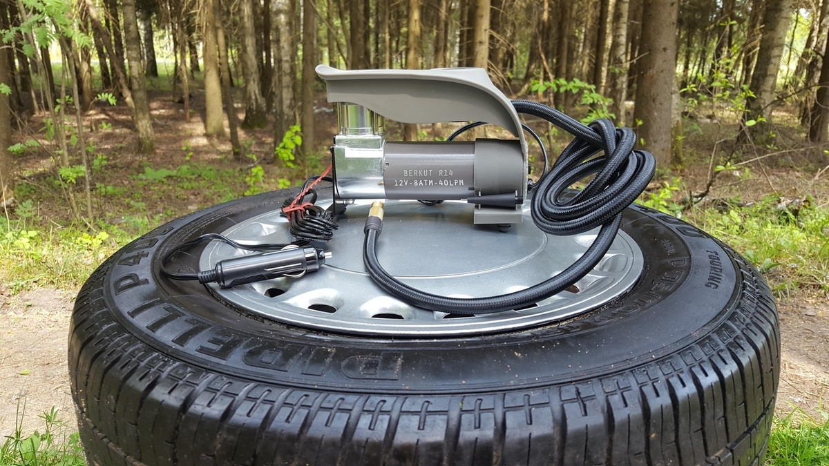 Автомобильный компрессор BERKUT R14