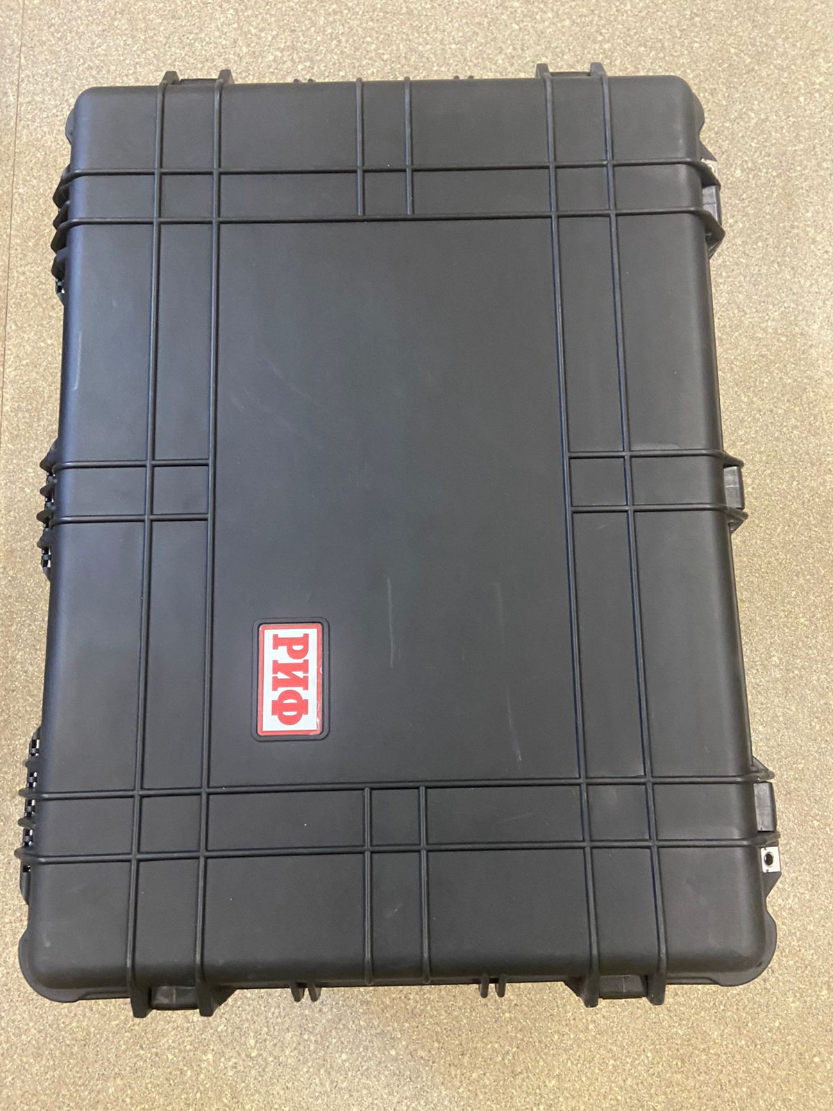 Кейс защитный ударопрочный РИФ 790х595х365 мм на колесах с телескопической ручкой IP55 (уценка)