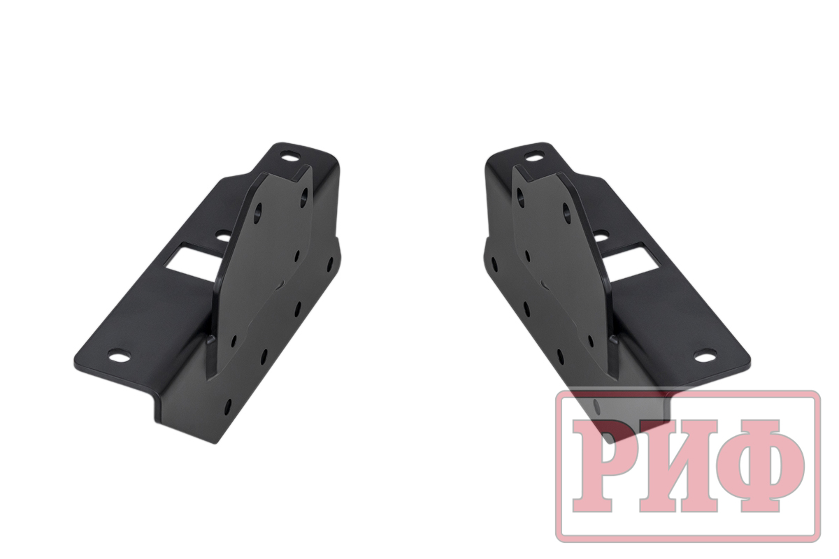 Бампер РИФ силовой задний Mitsubishi Pajero IV c квадратом под фаркоп