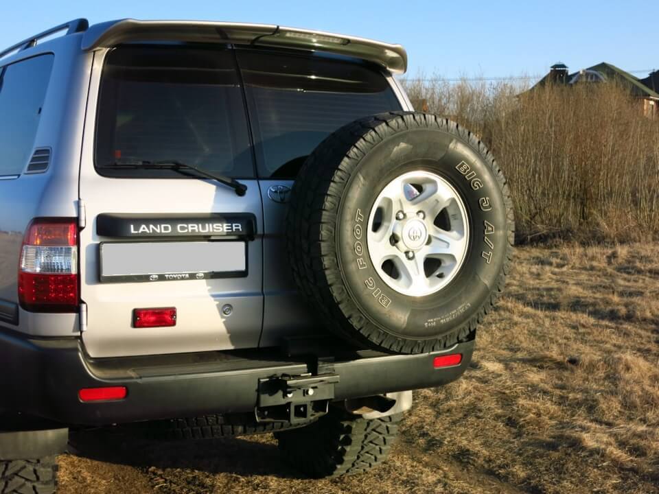 Калитка в штатный бампер усиленная Toyota Land Cruiser 105 с квадратом