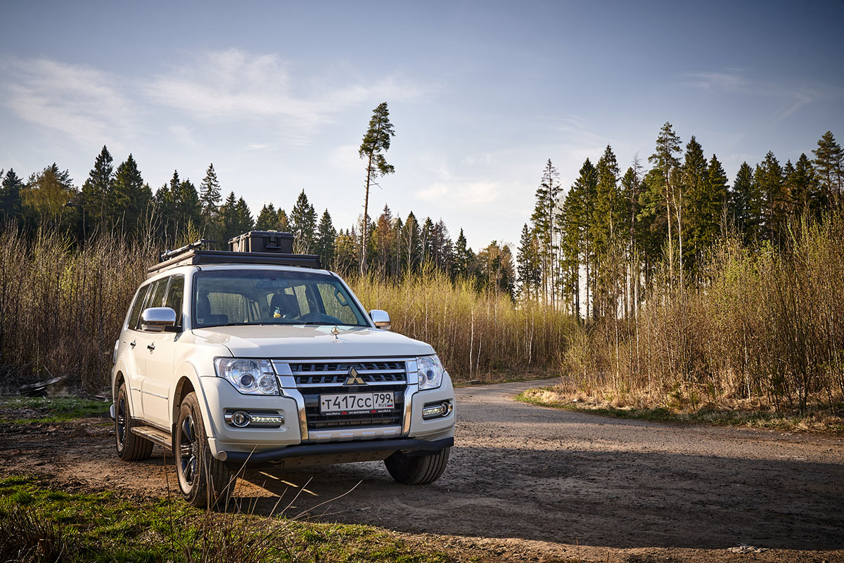 Багажник экспедиционный (платформа) алюминиевый РИФ 1150x2080 мм для Mitsubishi Pajero IV (с крепежом)