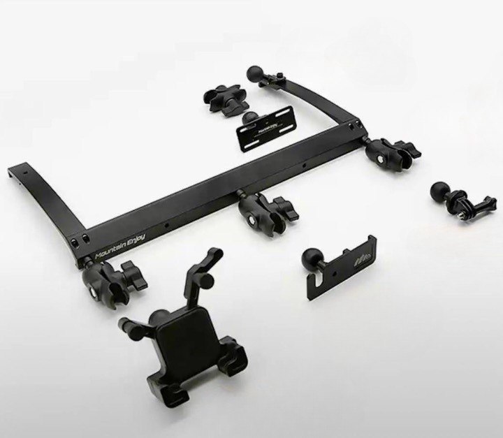 Держатель аксессуаров на центральную панель TANK 300