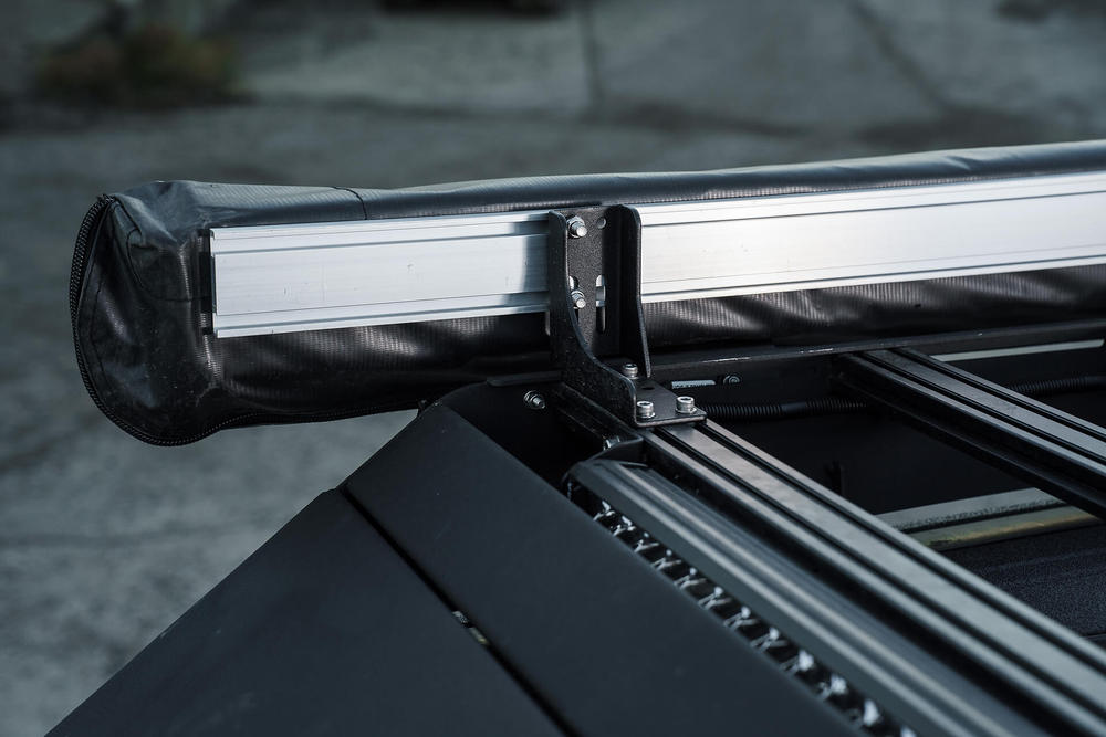 Комплект кронштейнов крепления маркизы на багажник STC верхний