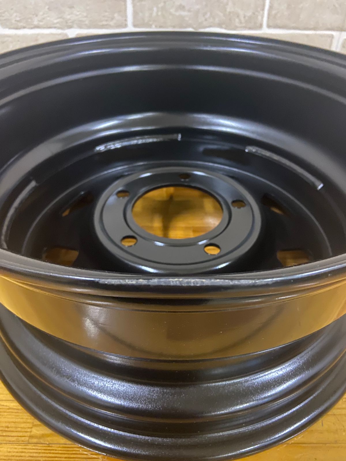 Диск усиленный ВАЗ НИВА стальной черный 5x139,7 7xR16 d98,5 ET+25 (треугольник мелкий) (уценка)