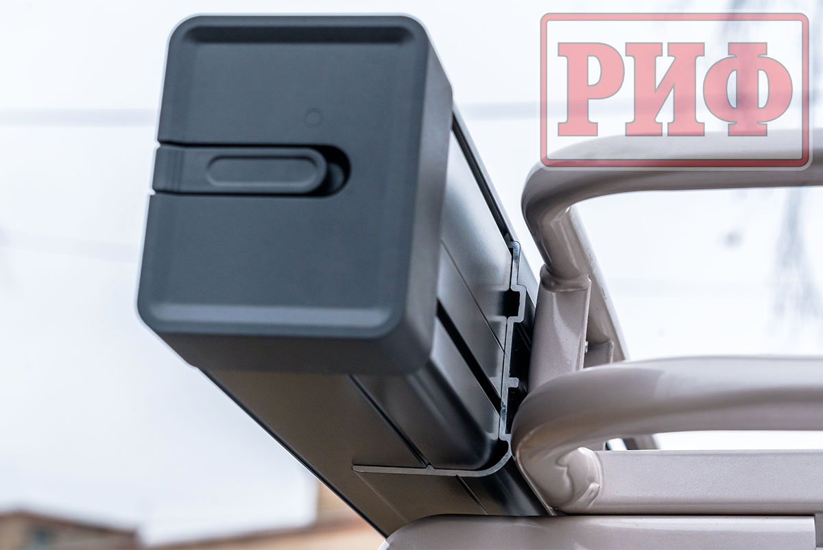 Маркиза автомобильная РИФ 2,13х2,5 м полуавтомат (винил) темно-серая