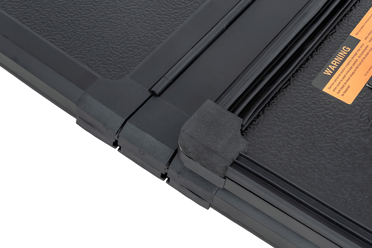 Крышка кузова РИФ для Dodge Ram 2019, трёхсекционная 2000х1813/1740 мм, алюминиевая, черная (6,5 ft)