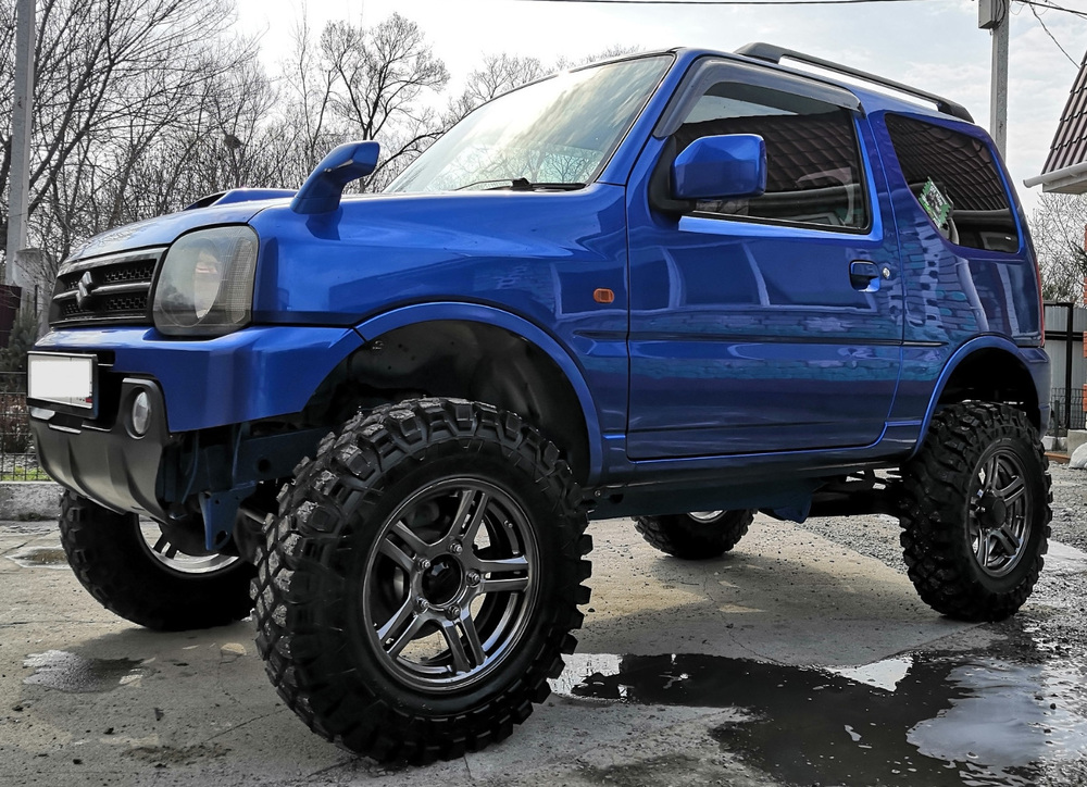 Шина Maxxis CreepyCrawler M8090 35х12.5-16LT 112K