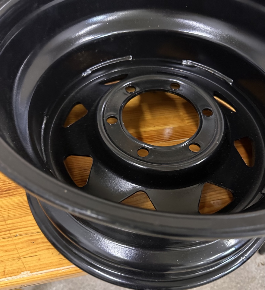 Диск усиленный Тойота Ниссан стальной черный 6x139,7 8xR16 d110 ET+10 (уценка)