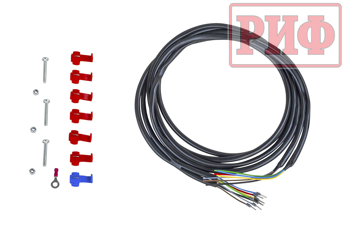 Бампер РИФ силовой задний Toyota Land Cruiser 76 2007-2024 с квадратом под фаркоп, калиткой и фонарями