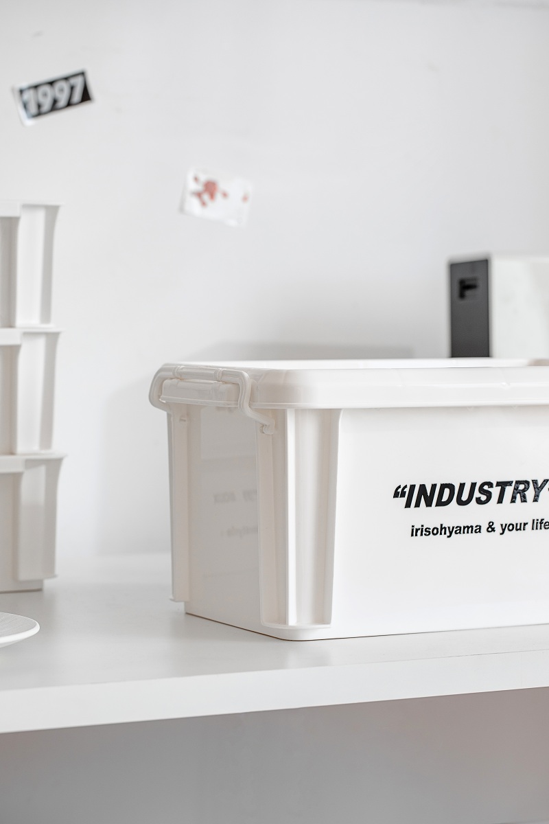 Контейнер IRIS для хранения, с крышкой, белый