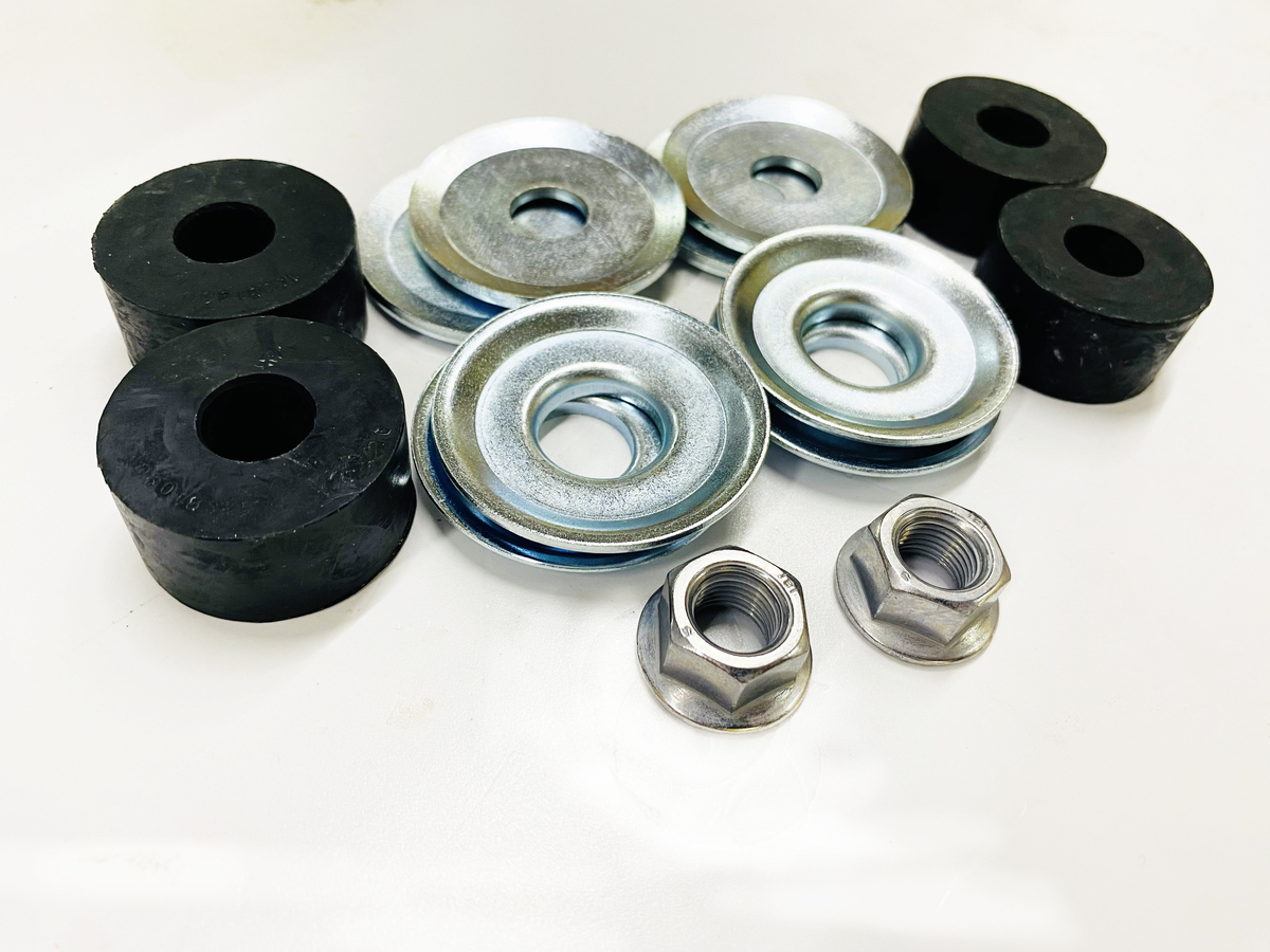 Амортизатор передний SteelStaff Nissan Patrol Y61 1998-2010