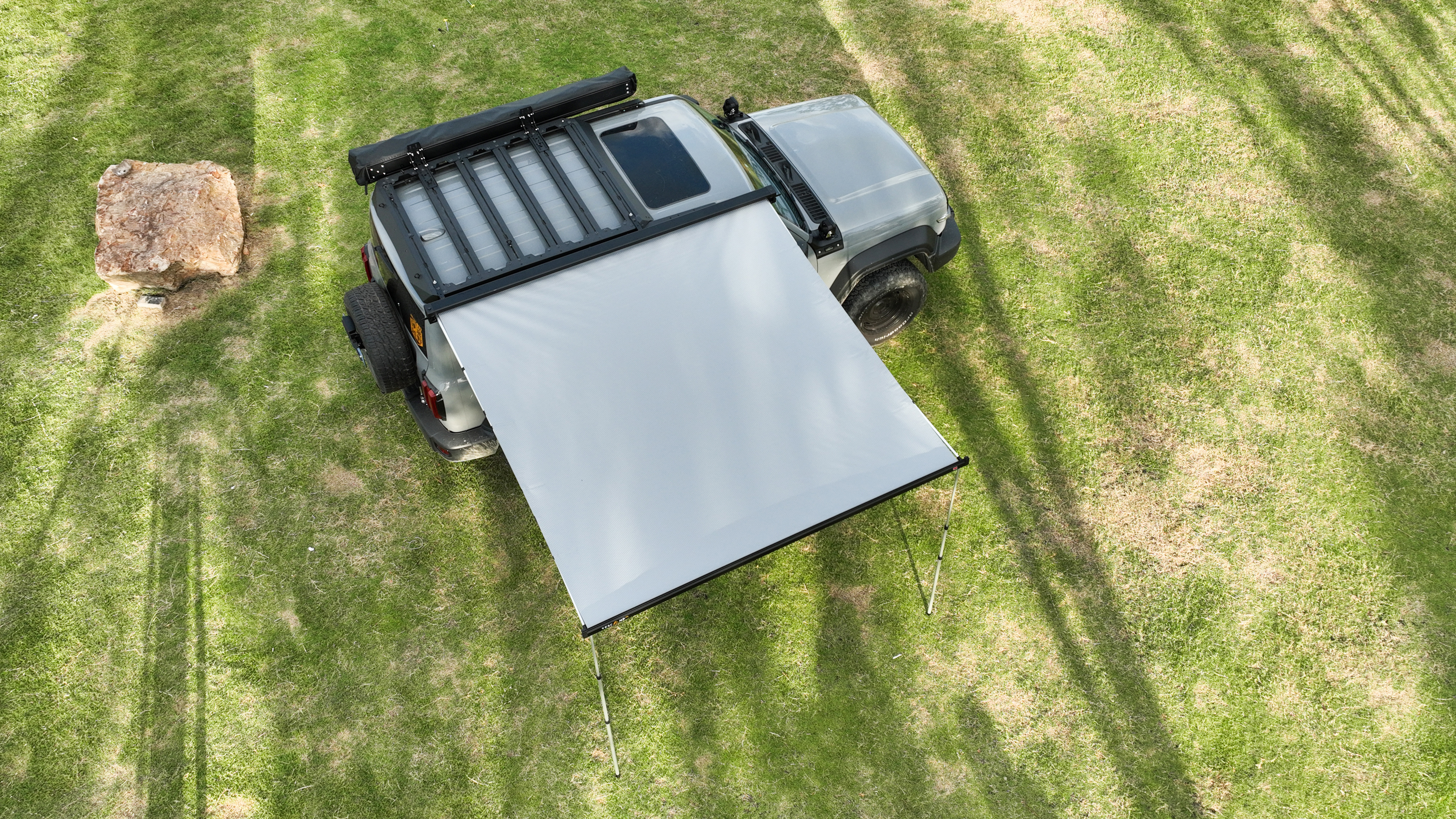 Маркиза автомобильная РИФ 2,13х2,5 м полуавтомат (винил) темно-серая