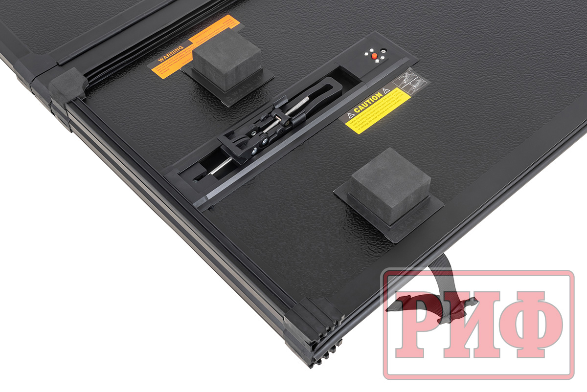 Крышка кузова РИФ для Mitsubishi L200 2024+, трёхсекционная 1545x1600/1550 мм, алюминиевая, черная 1545x1600/1550 мм