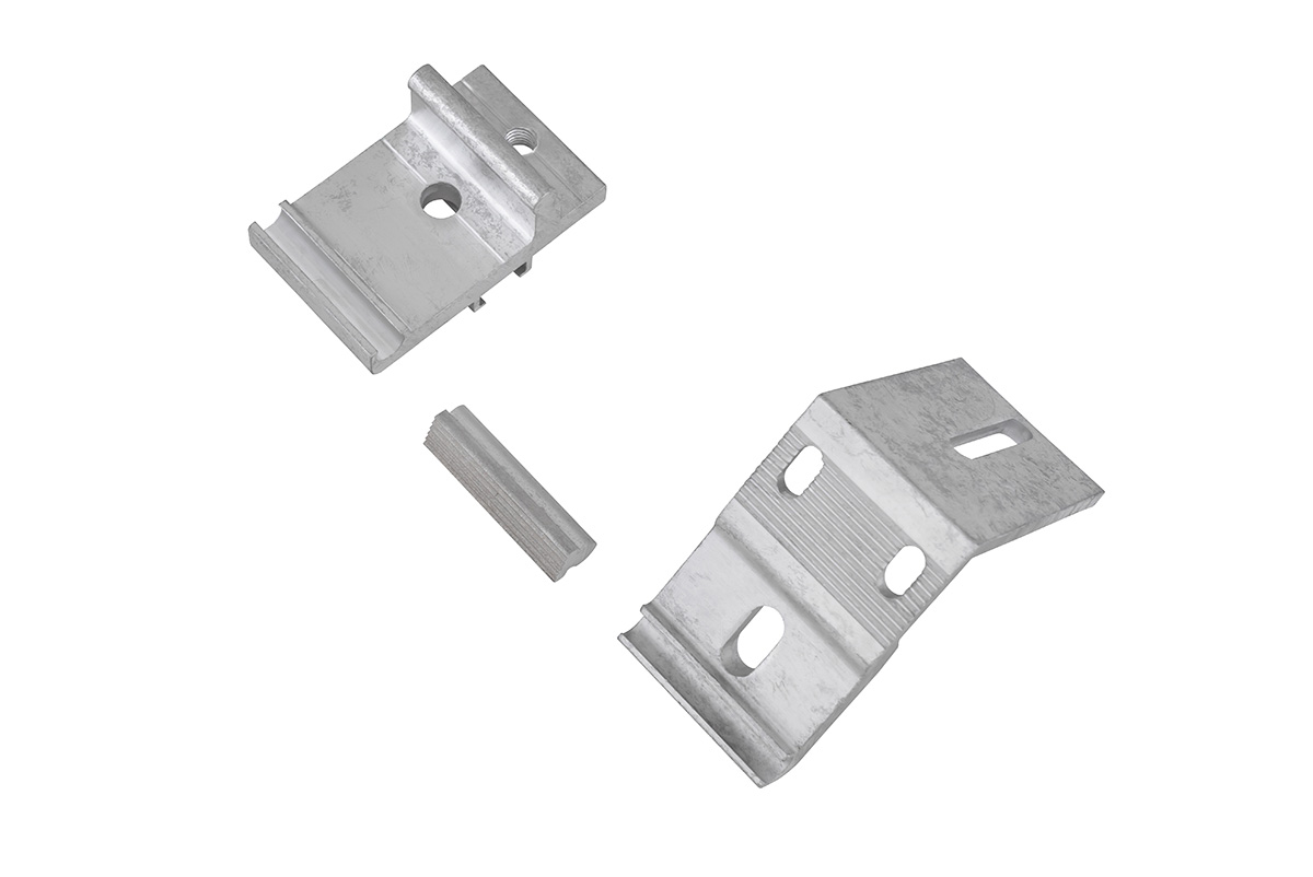 Крышка кузова РИФ для Changan Hunter Plus, роллета раздвижная 1650х1666 мм, алюминиевая, черная