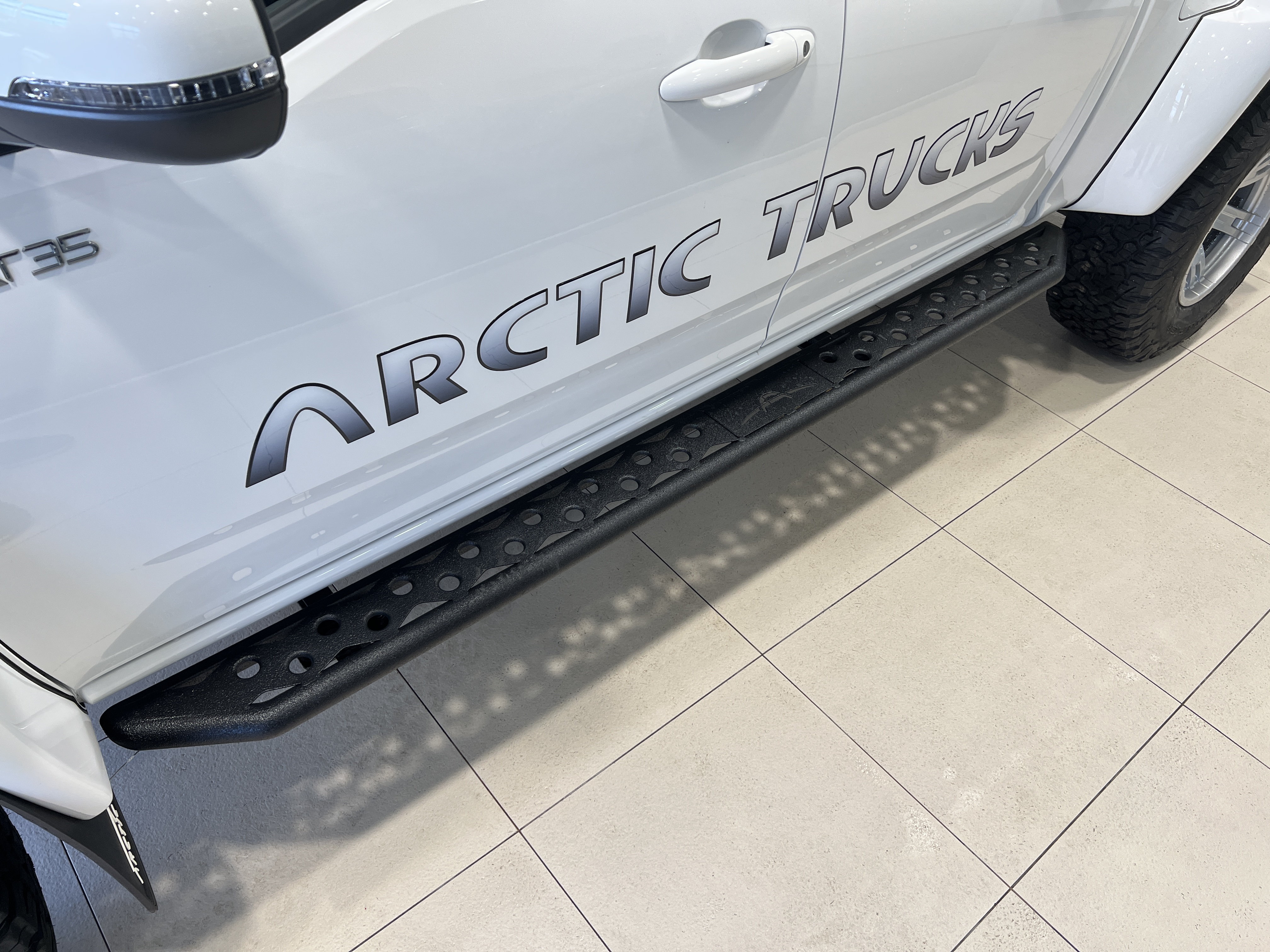 Пороги силовые GWM Wingle7 2018 - (лого) сталь