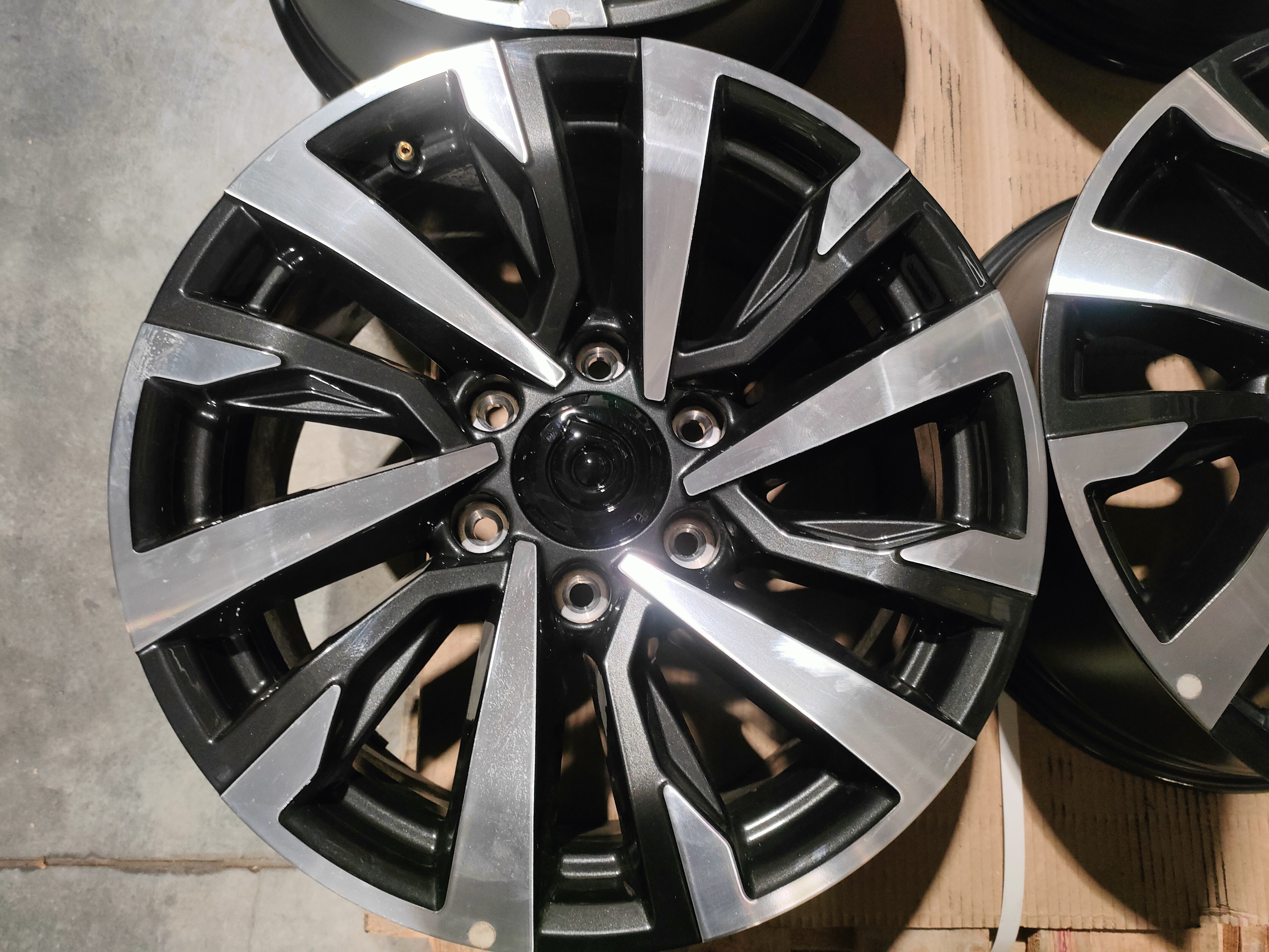 Комплект оригинальных дисков Great Wall Poer 3113100XPW42A R18 (4 шт)