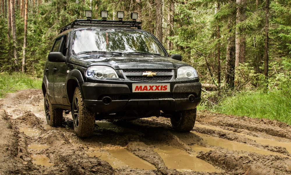 Шина Maxxis Worm-drive AT980 205/70R15C 106/104Q