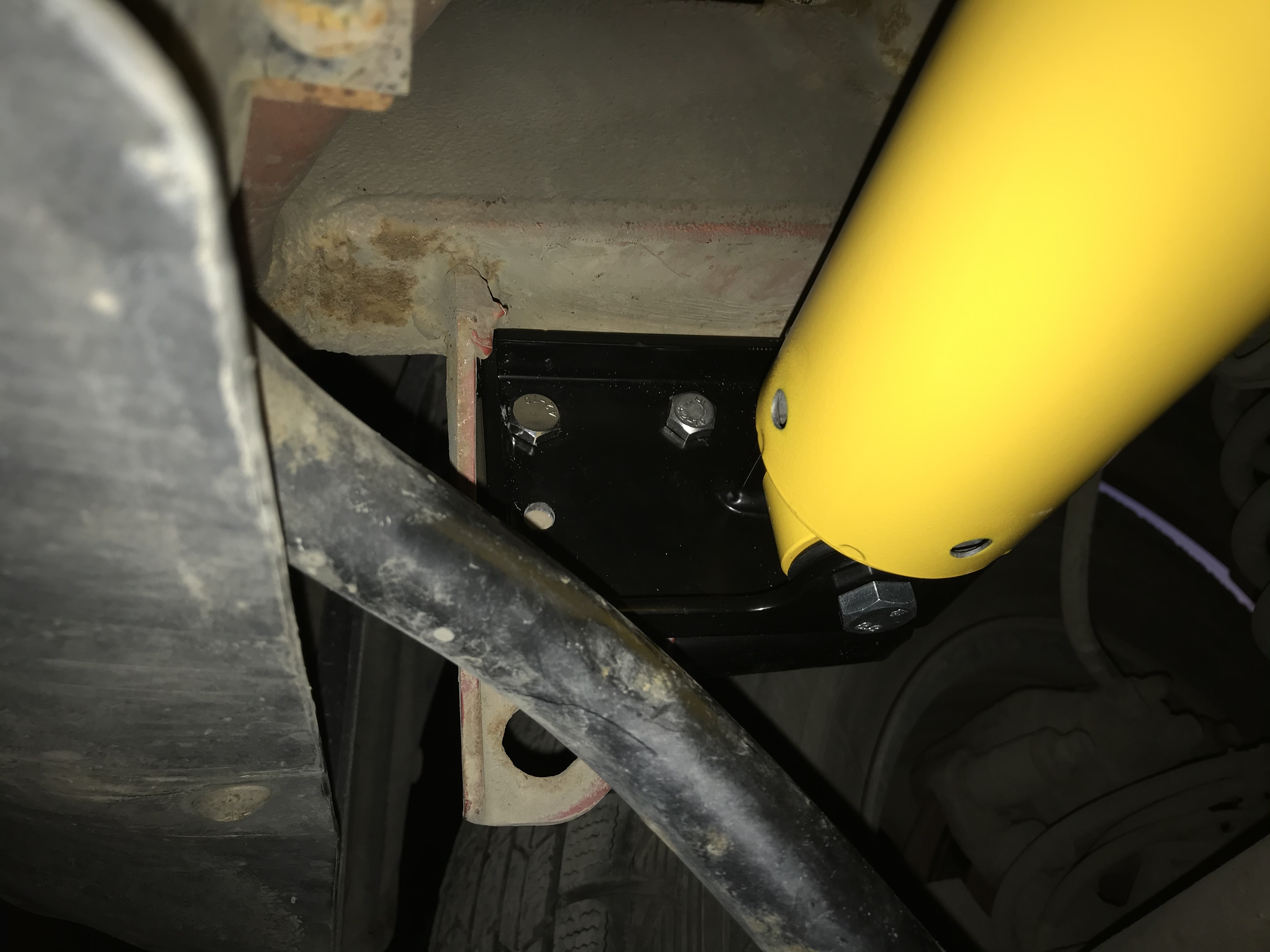 Демпфер РИФ рулевой Suzuki Jimny 1998-2018 с креплениями