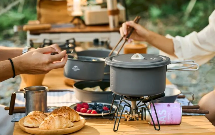 Набор посуды Naturehike туристический 4 в 1 (с чайником)