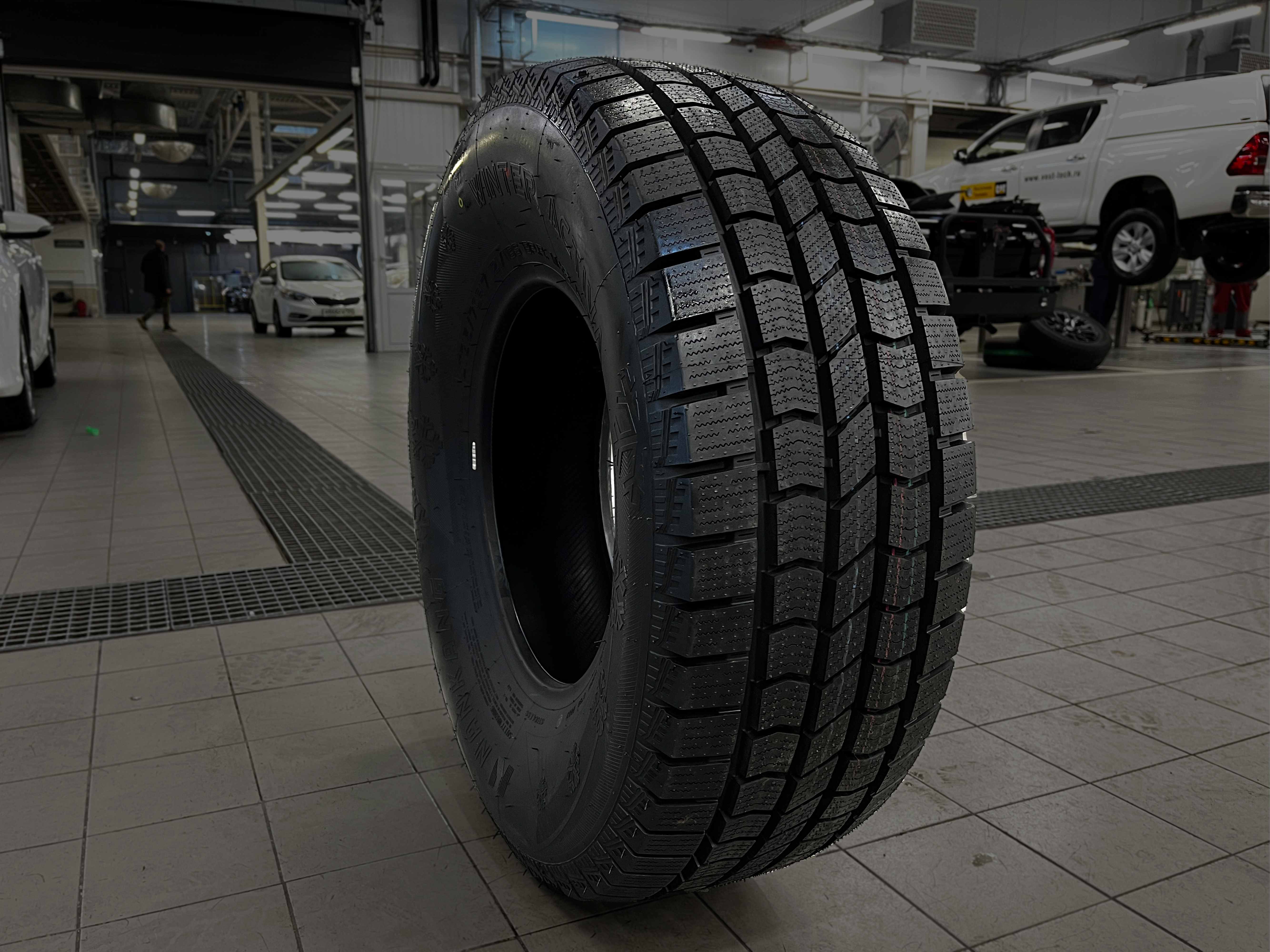 Nankang WA-1 LT315/70R17 121/118 S шины зимние лип.