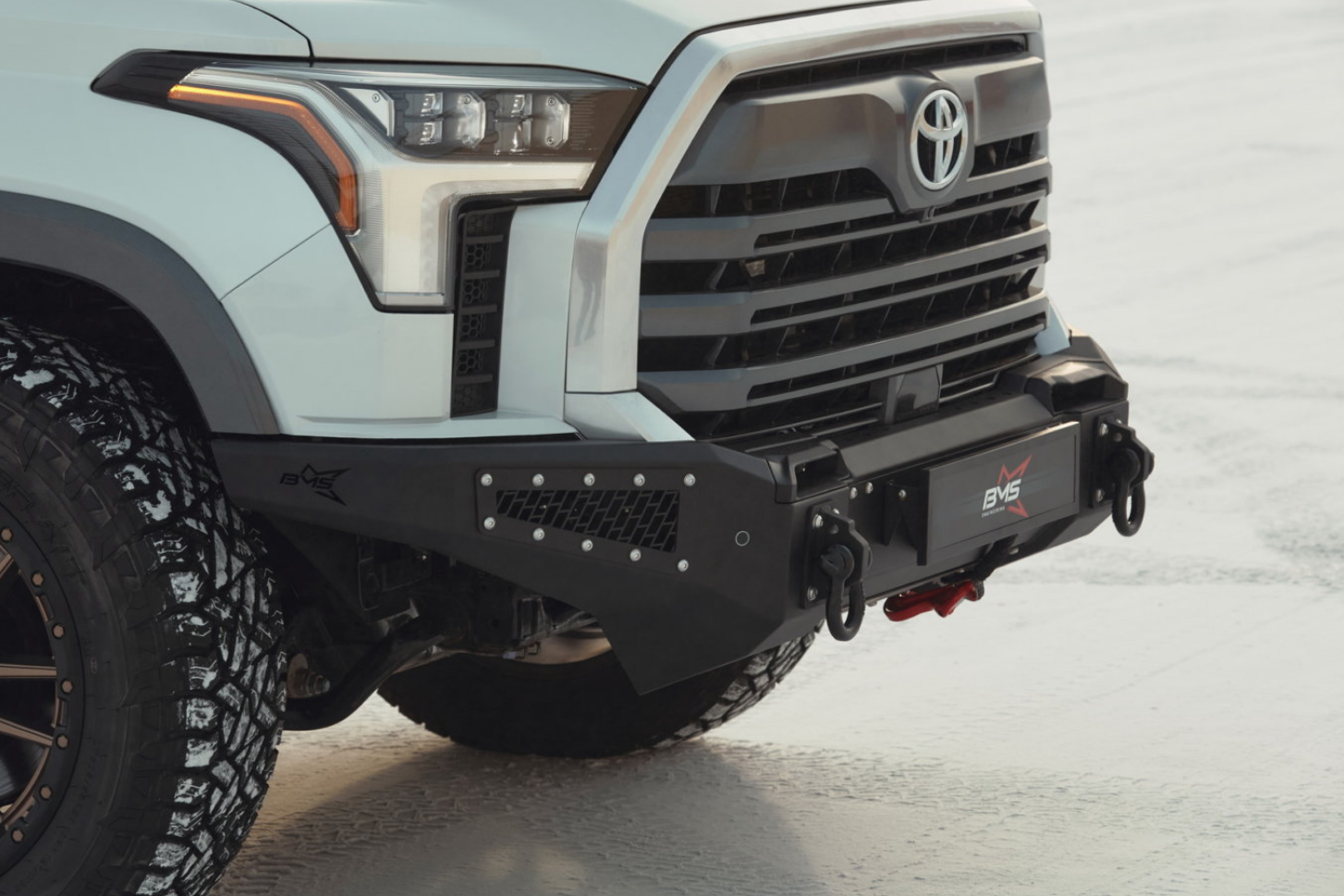 Бампер силовой передний TUNDRA/SEQUOIA (2022 - )