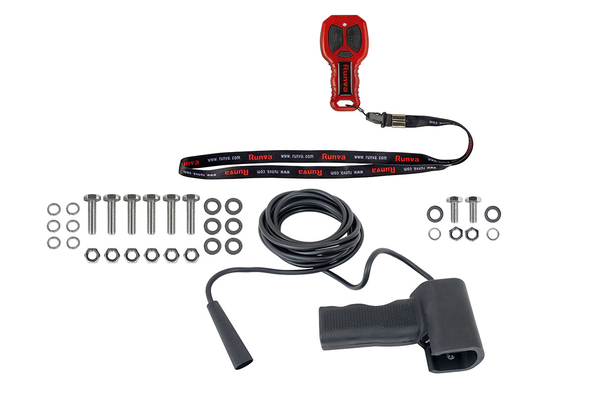 Лебёдка автомобильная электрическая 12V Runva EWXT10000F 4500 кг стальной трос