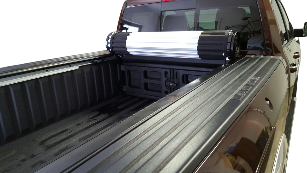 Крышка жесткая рулонная для автомобиля RAM 1500 (DT) с 2018 г.в. комплектация с RAMBOX