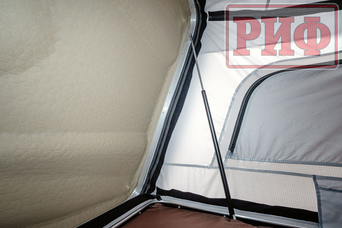 Палатка на крышу автомобиля РИФ Hard RT03-165W, корпус черный, тент серый