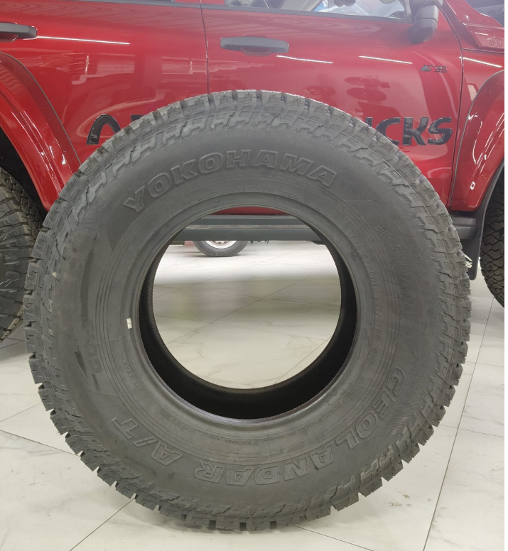 Yokohama 315/70 R17 121S G015 A/T