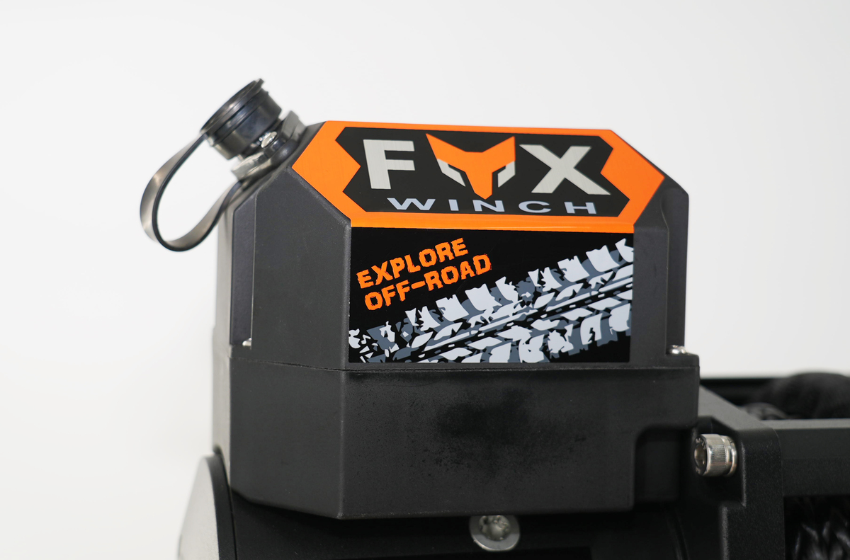 Лебедка автомобильная FOX WINCH 12000s 12V (синтетический трос)