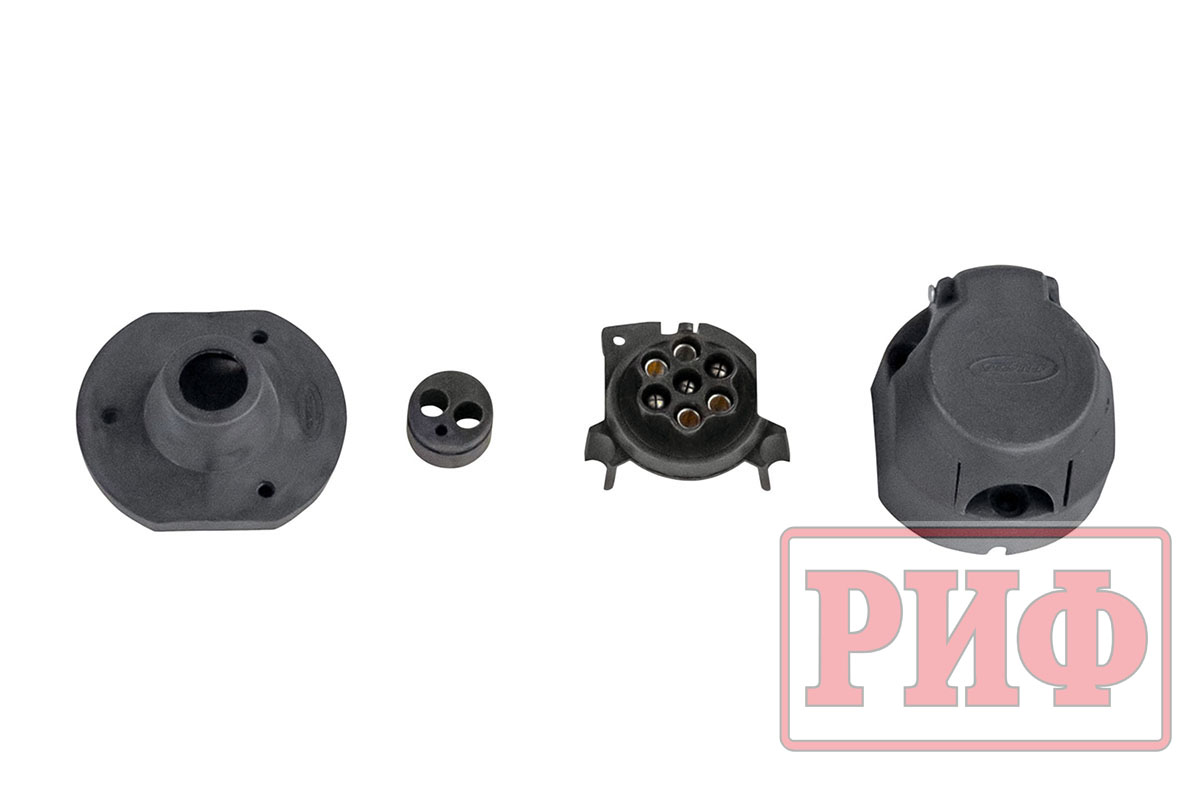 Бампер РИФ задний Toyota Land Cruiser Prado 150 c квадратом под фаркоп