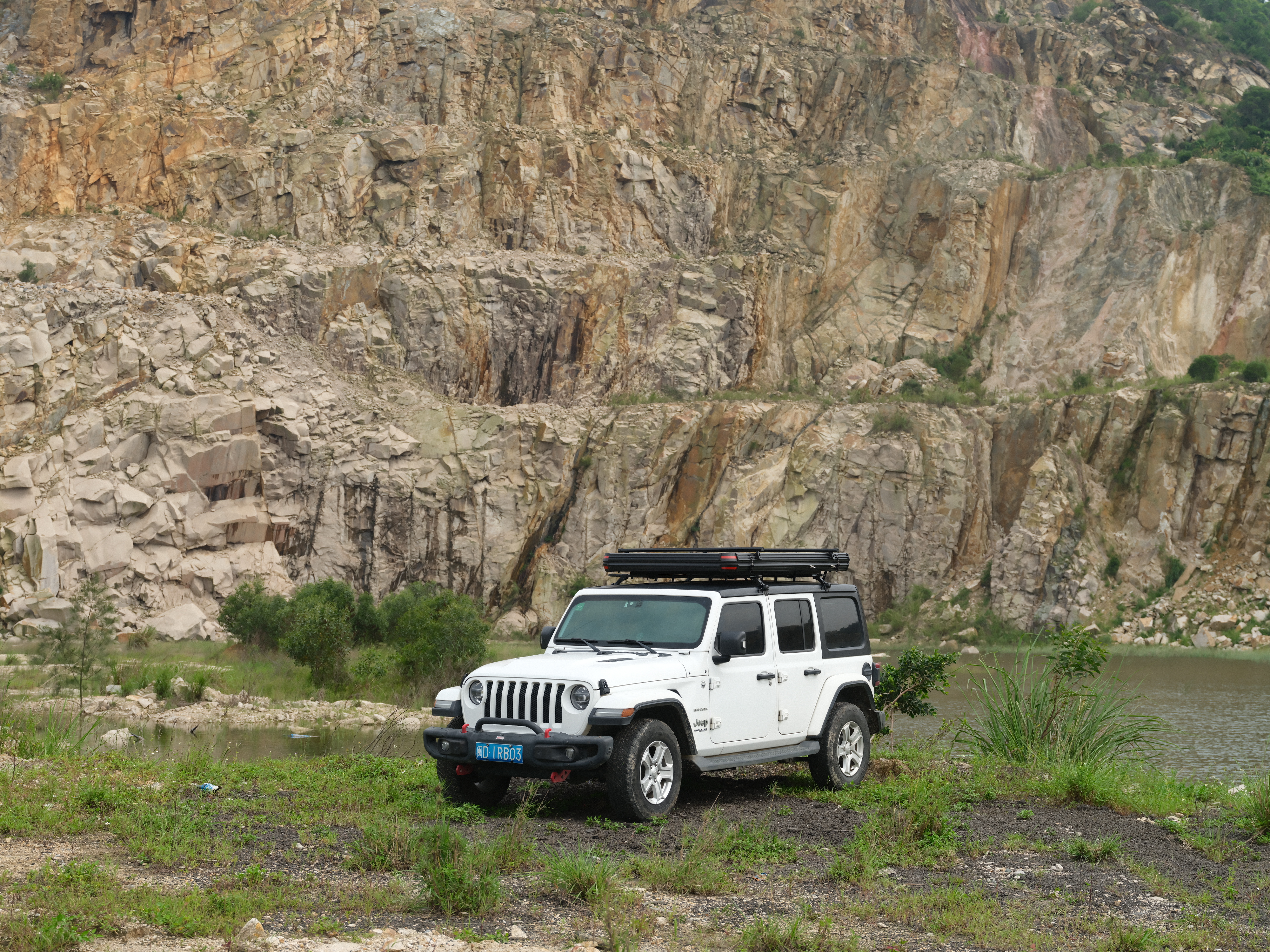 Палатка на крышу автомобиля Wild Land Bush Cruiser 120 V2 Pro ECO