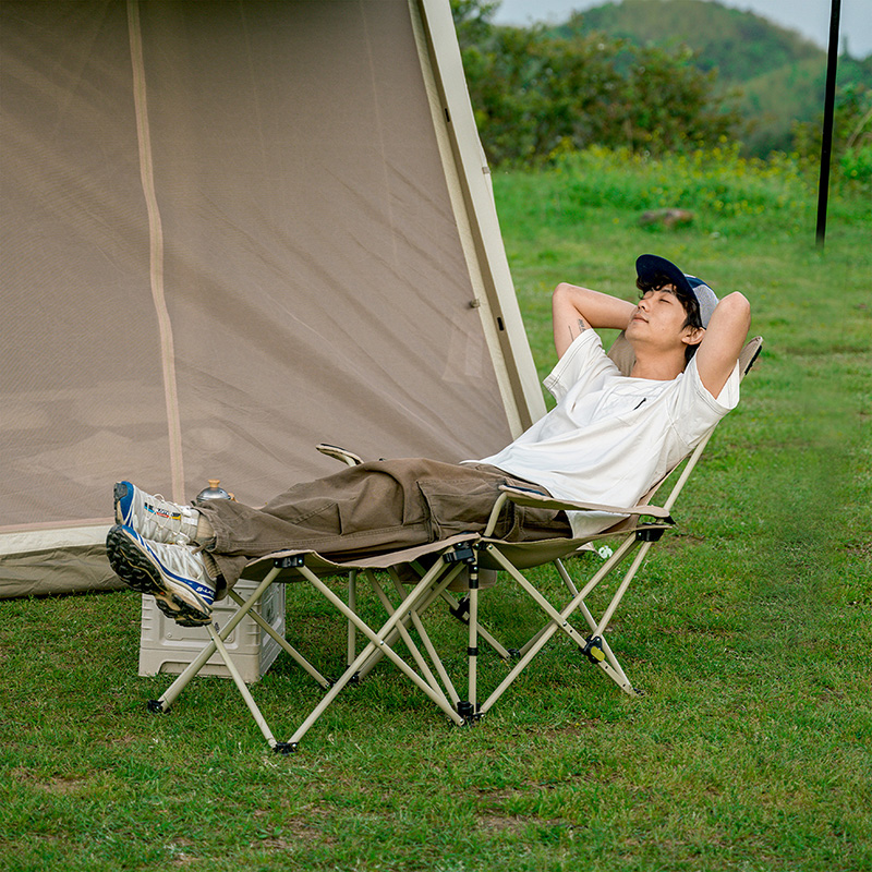 Кресло туристическое Naturehike Nightfall T05J с секцией, 149х52х79 см, до 120 кг, бежевое