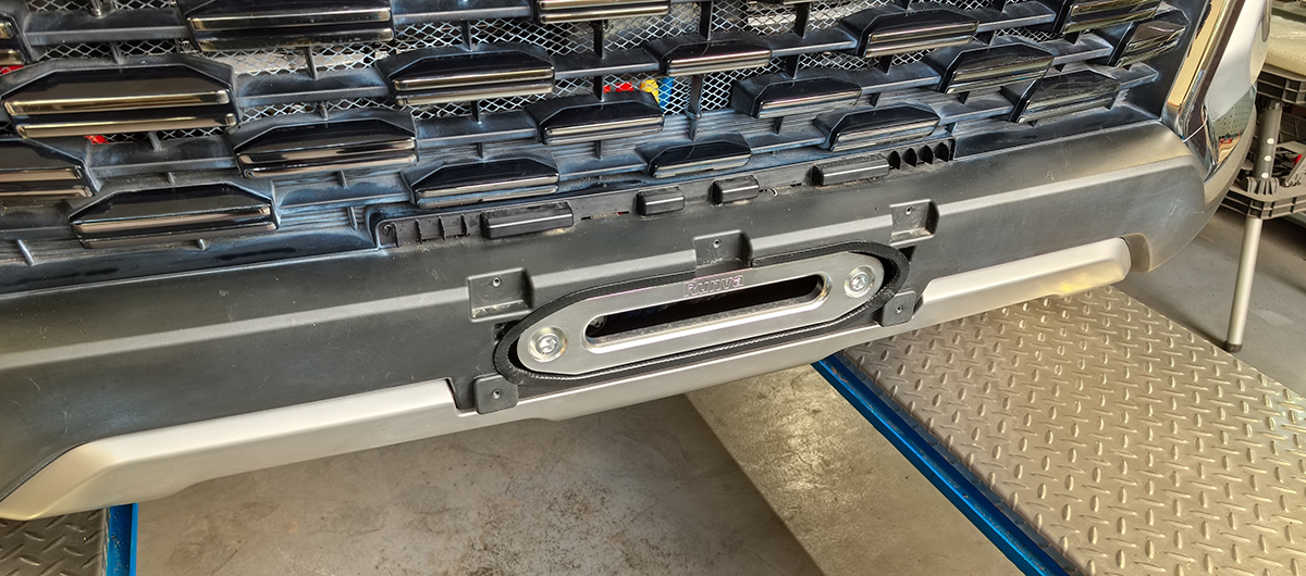 Площадка РИФ под лебёдку в штатный бампер Changan Hunter Plus