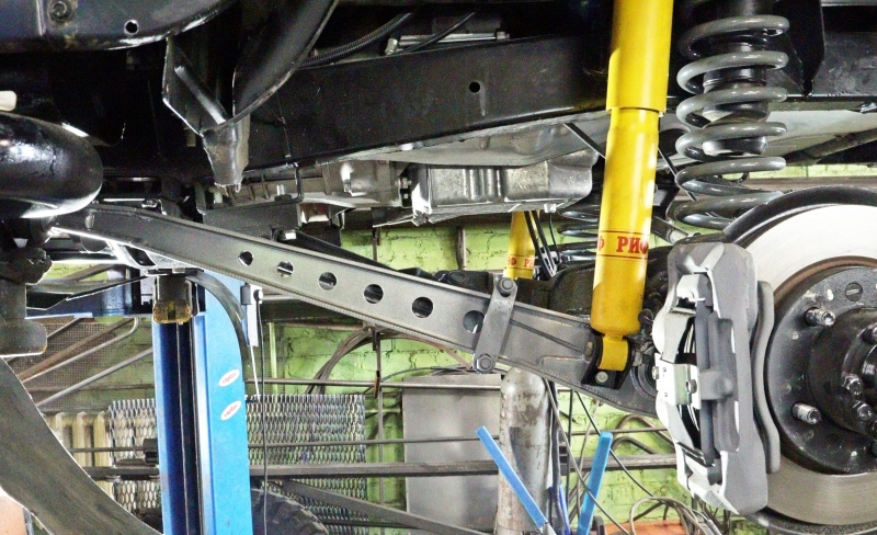 Комплект крепления стабилизатора УАЗ Хантер к усиленным тягам (Люкс)