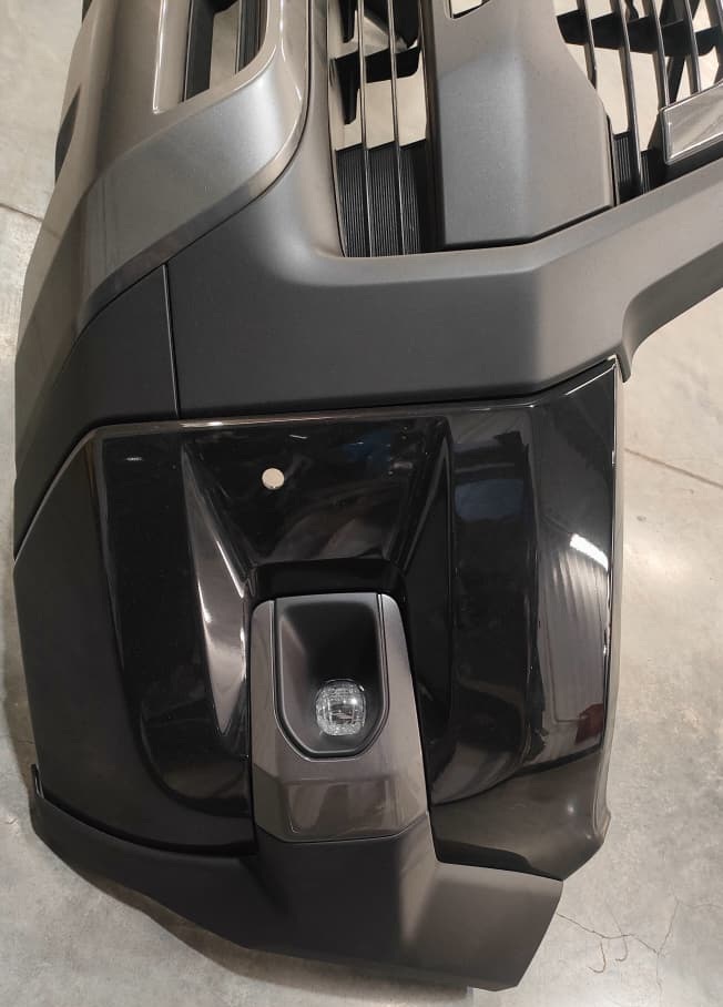 Бампер передний Hilux GR 2024+