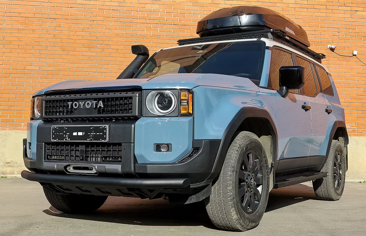 Бампер РИФ силовой передний Toyota Land Cruiser Prado 250 c защитой радиатора (устанавливается только с площадкой RIF250-30000)