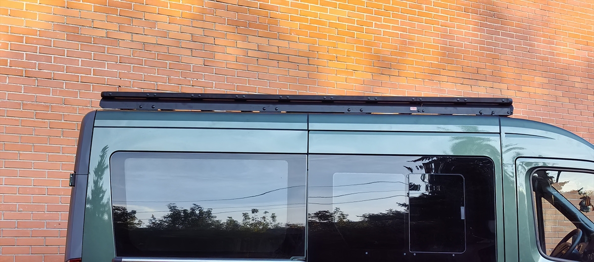 Багажник экспедиционный (платформа) алюминиевый РИФ 1600x2650 мм для ГАЗ Соболь NN Минивэн с вставкой RIF208-16572 (2 места)