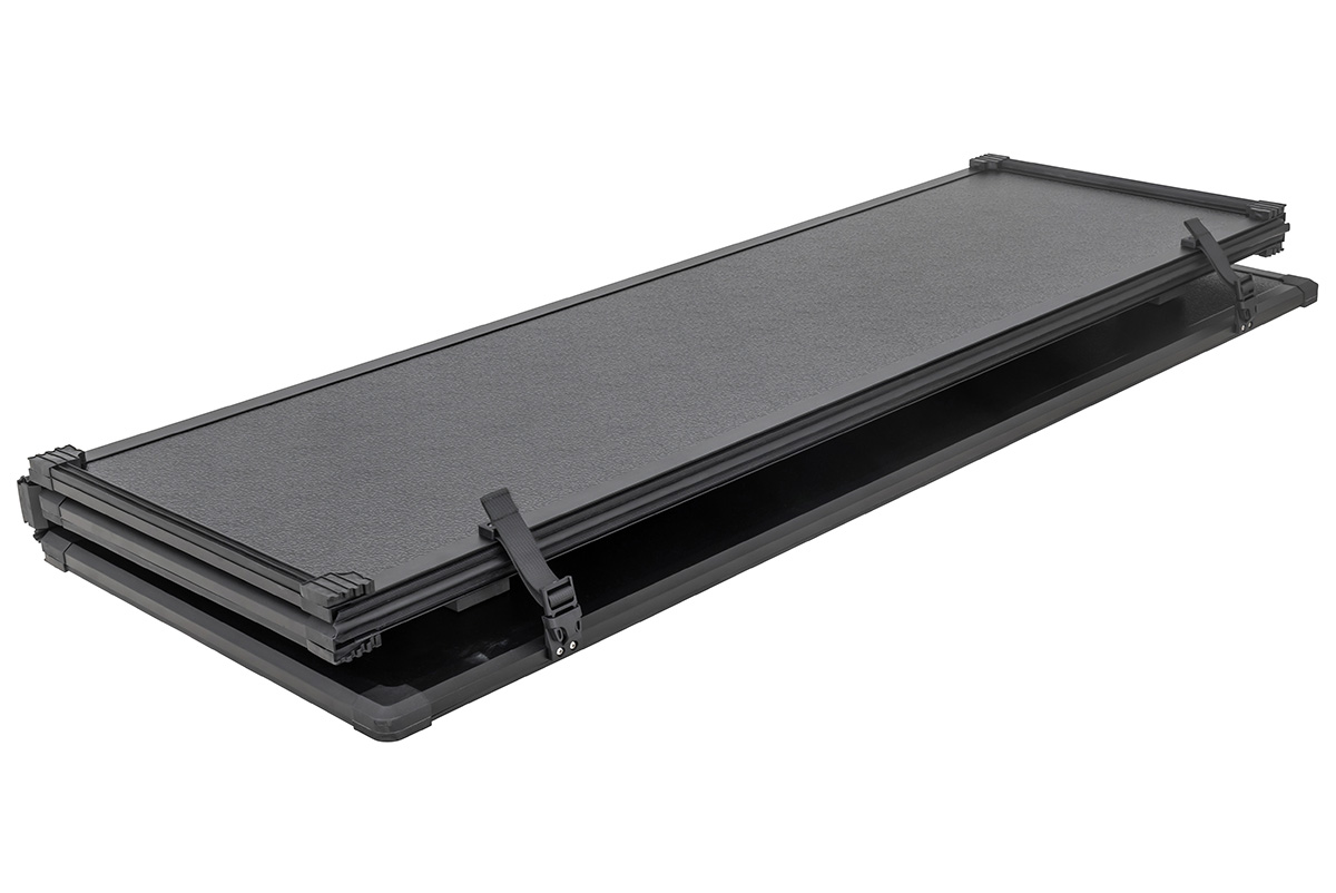 Крышка кузова РИФ для Dodge Ram 2019, трёхсекционная 2000х1813/1740 мм, алюминиевая, черная (6,5 ft)