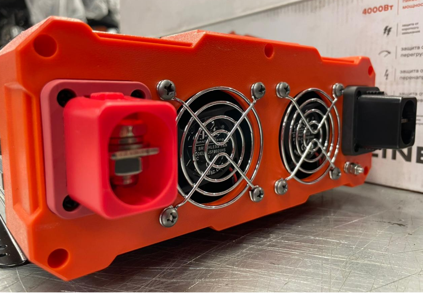 Инвертор автомобильный 24В-220В, 2000 Вт Airline