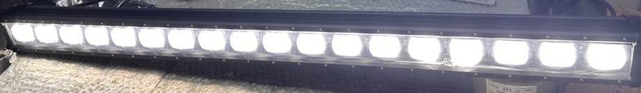 Светодиодная фара дальнего света РИФ 990 мм 126W LED (уценка)