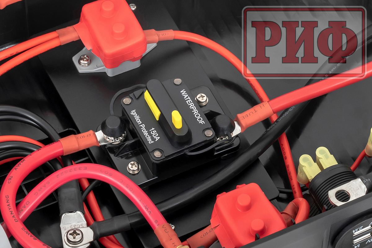 Бокс аккумуляторный 2xUSB, 2x12В, вольтметр с индикацией 420х250х330