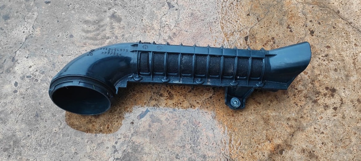 Воздухозаборник корпуса воздушного фильтра 