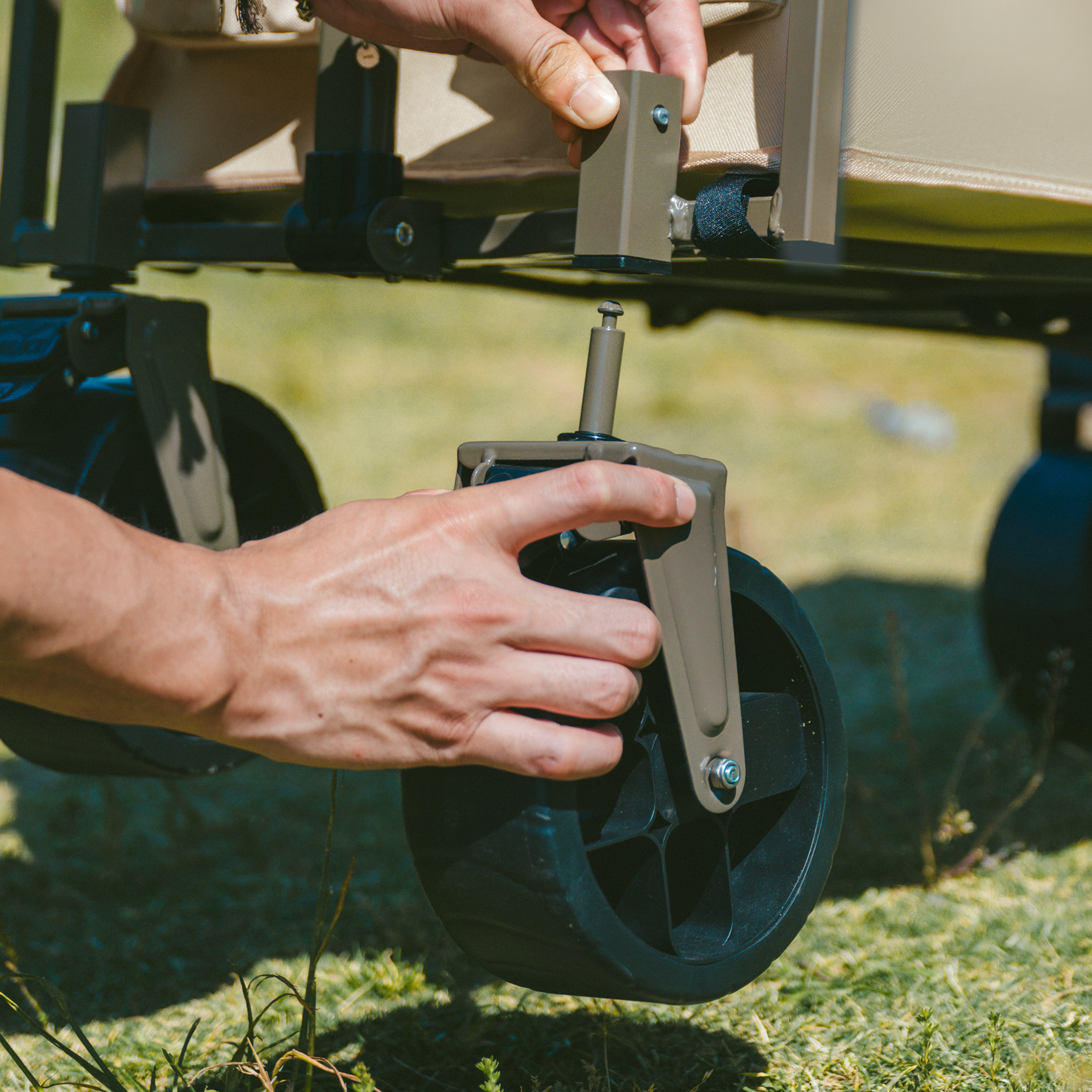 Тележка туристическая Naturehike Light 88х46х93 см, 100 л, коричневая