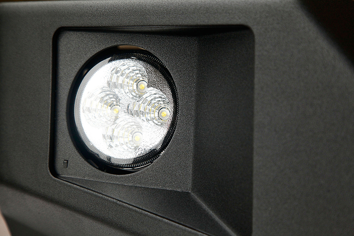 Бампер РИФ силовой передний Jeep Wrangler JK 2007-2018 с доп. фарами, без защитной дуги