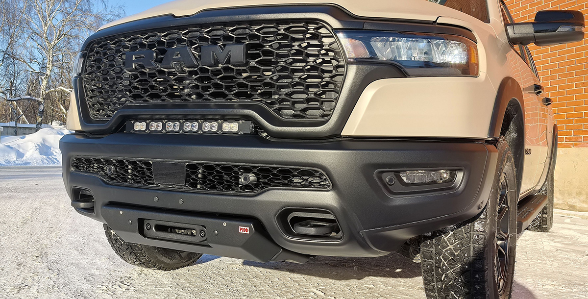 Площадка РИФ под лебёдку с защитой радиатора в штатный бампер RAM 1500 Rebel 2024+