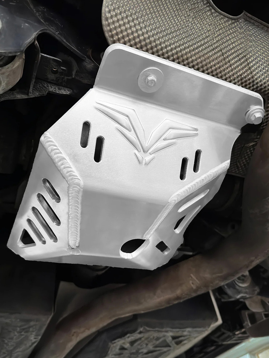 Защита Falcon заднего редуктора для Land Rover Defender 2021+ (бензин 3.0T) 8 мм