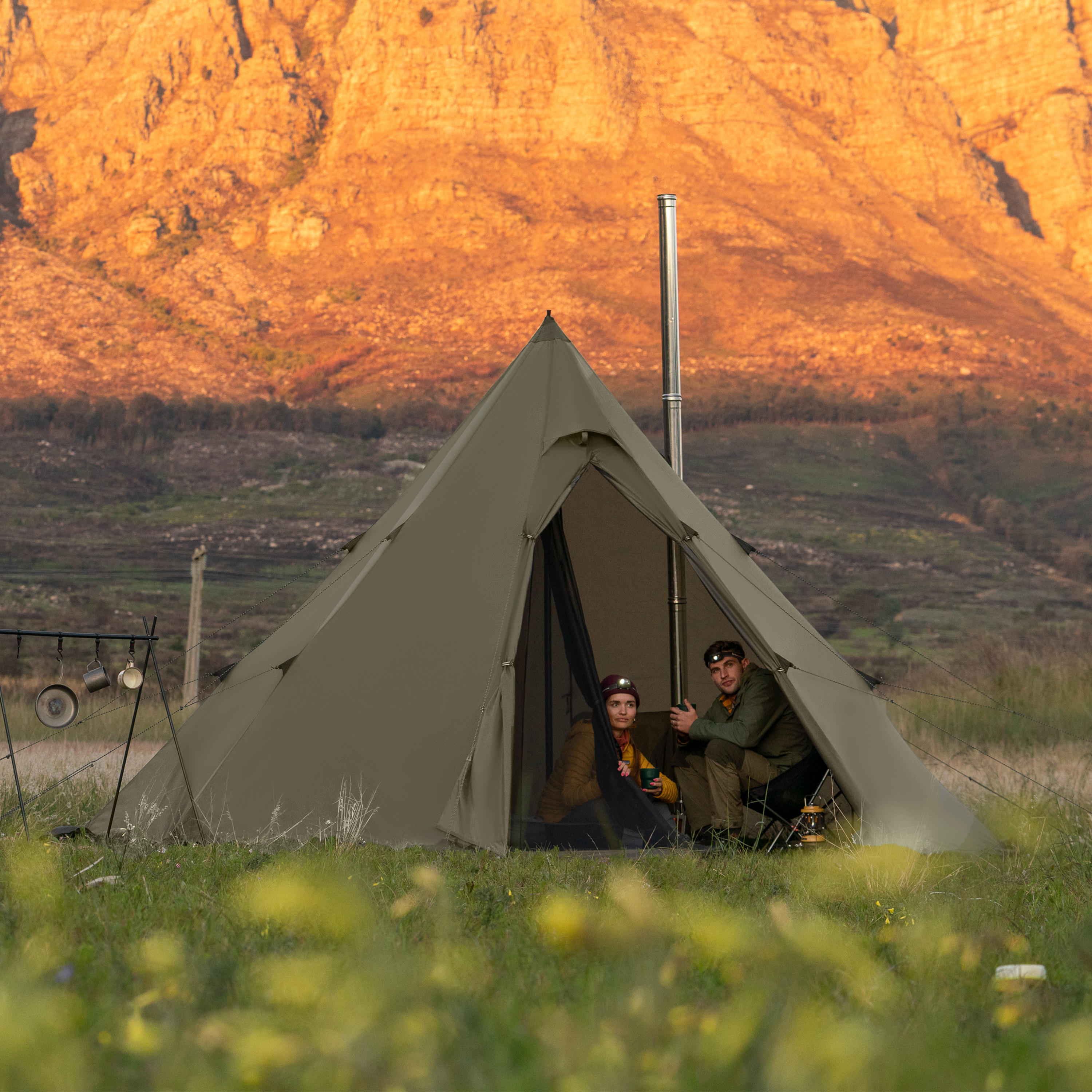Палатка Naturehike Pyramid, 2-местная, коричнево-зеленая