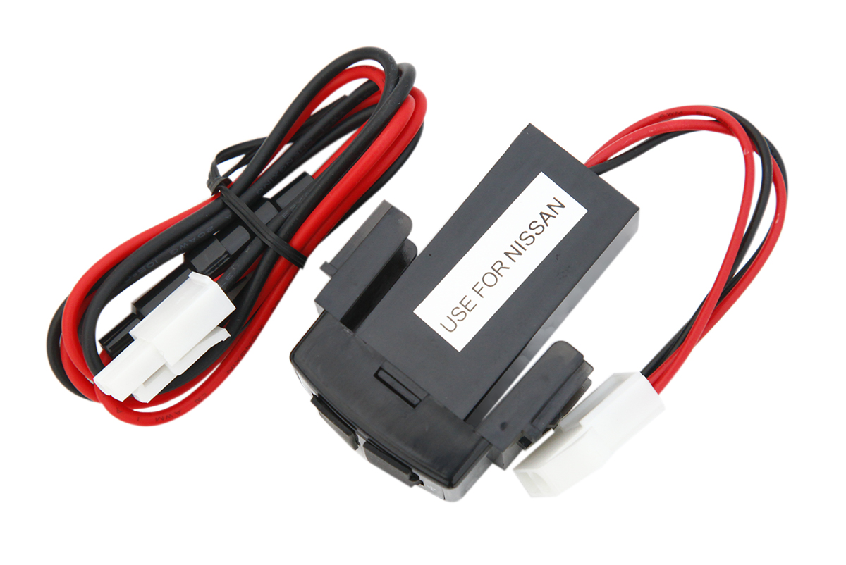 Розетка USB 3,1A для Nissan 35x13